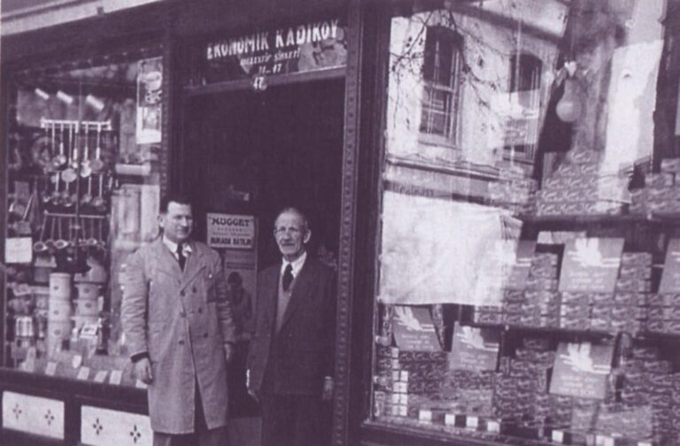 “İngiliz Kooperatifi: Kadıköy’ün İlk Ticarethanesinin Tarihi”