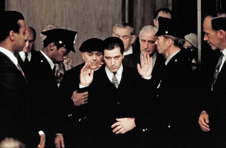 “Corleone İmparatorluğu: The Godfather II’de Roma Hukuku ve İntihar Ritüelleri”